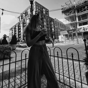 Meet your Posher, Arletta